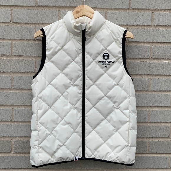 Aape Vest - Picture 1 of 16